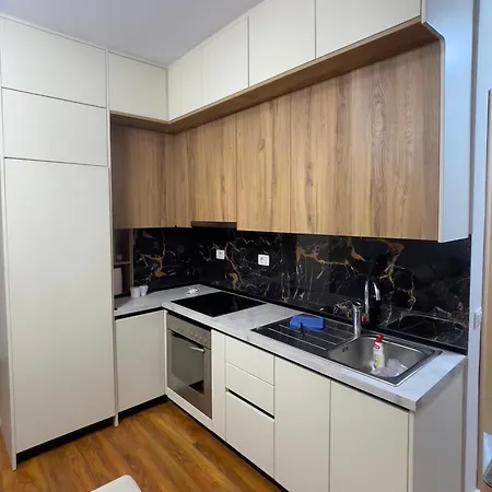 Holiday Apartment * Durrës